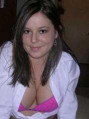 girl in Carteret free contact